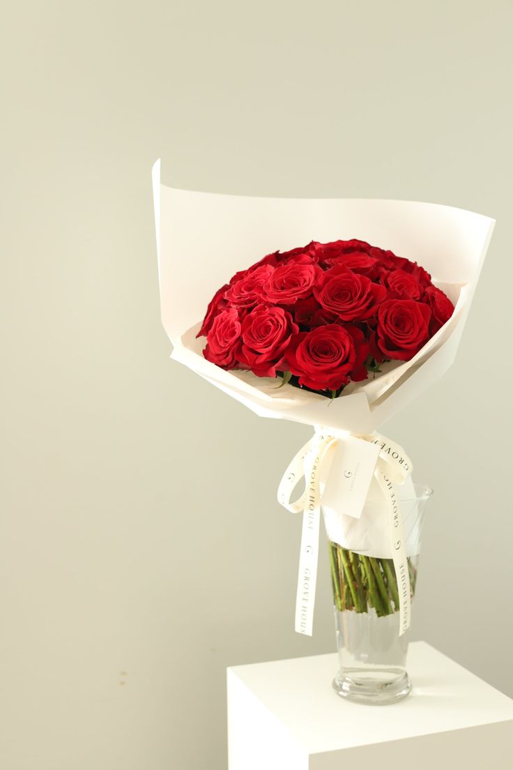 10 Red Rose Arrangement