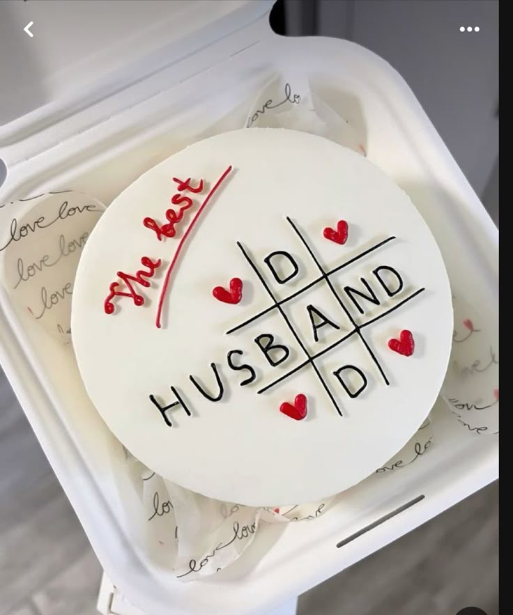 Elegant Husband & Dad cake