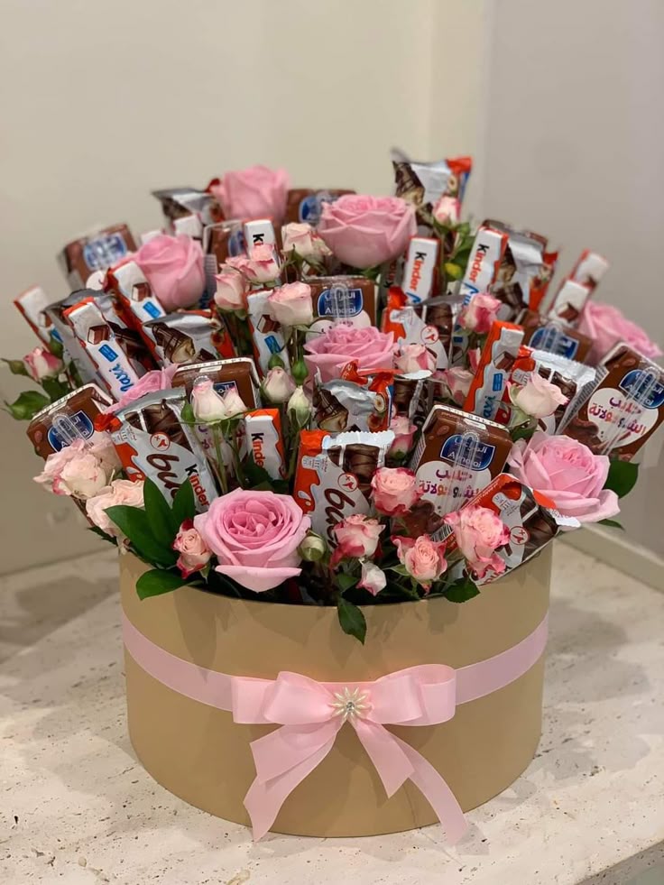 Flower and Chocolate Gift Hamper